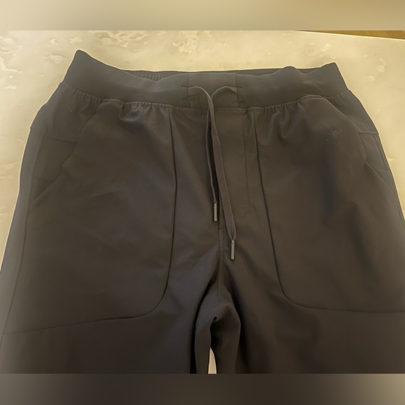 Men’s Lululemon ABC jogger. - Picture 1 of 4